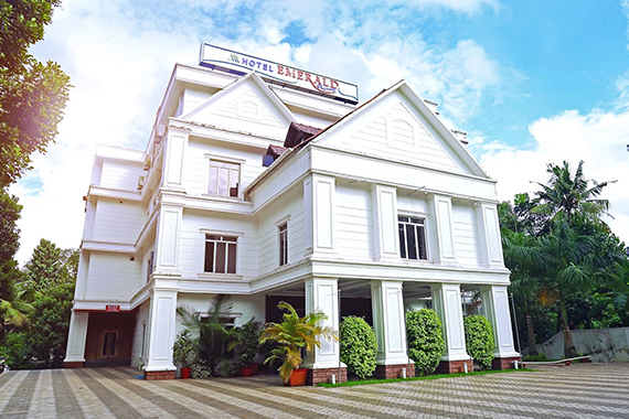 Bar in Kottayayam