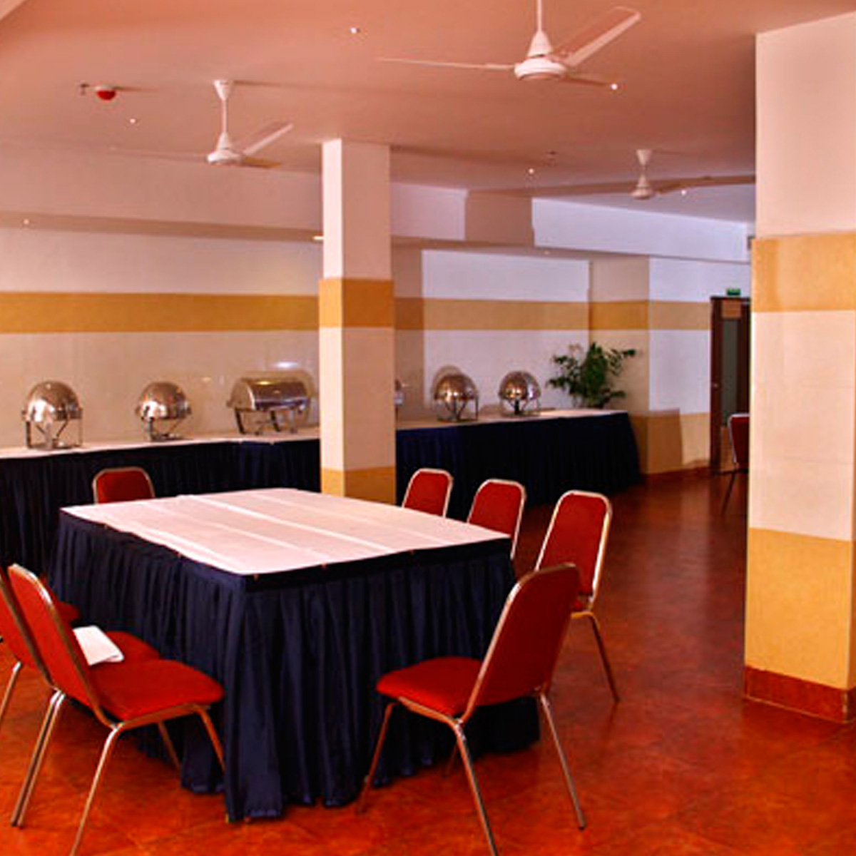 Hotel Emerald Regency Kottayam Mini Bar